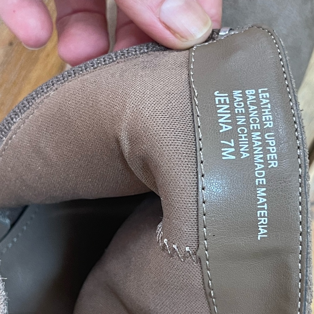 Booties - Picture 4 of 5